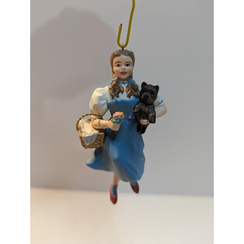 Wizard of Oz Dorothy and Toto 1994 Hallmark Ornament